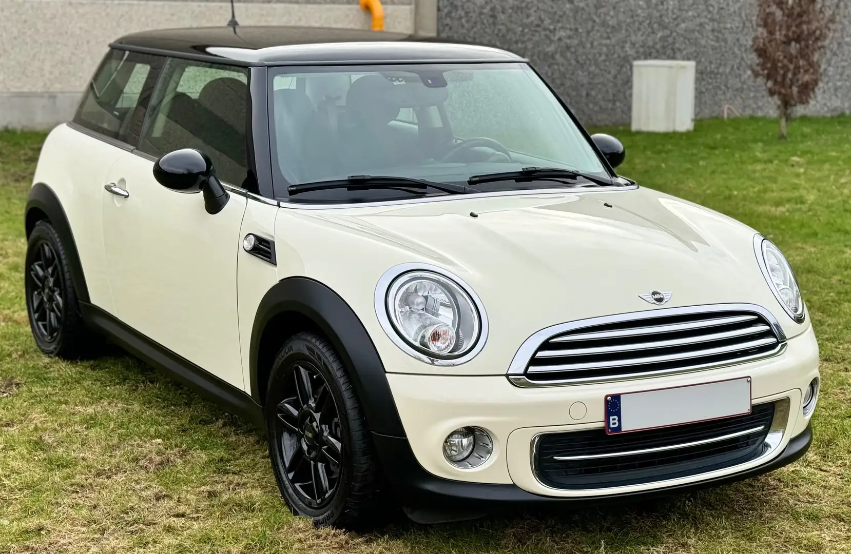 MINI Cooper 1.6i Blanc - 1