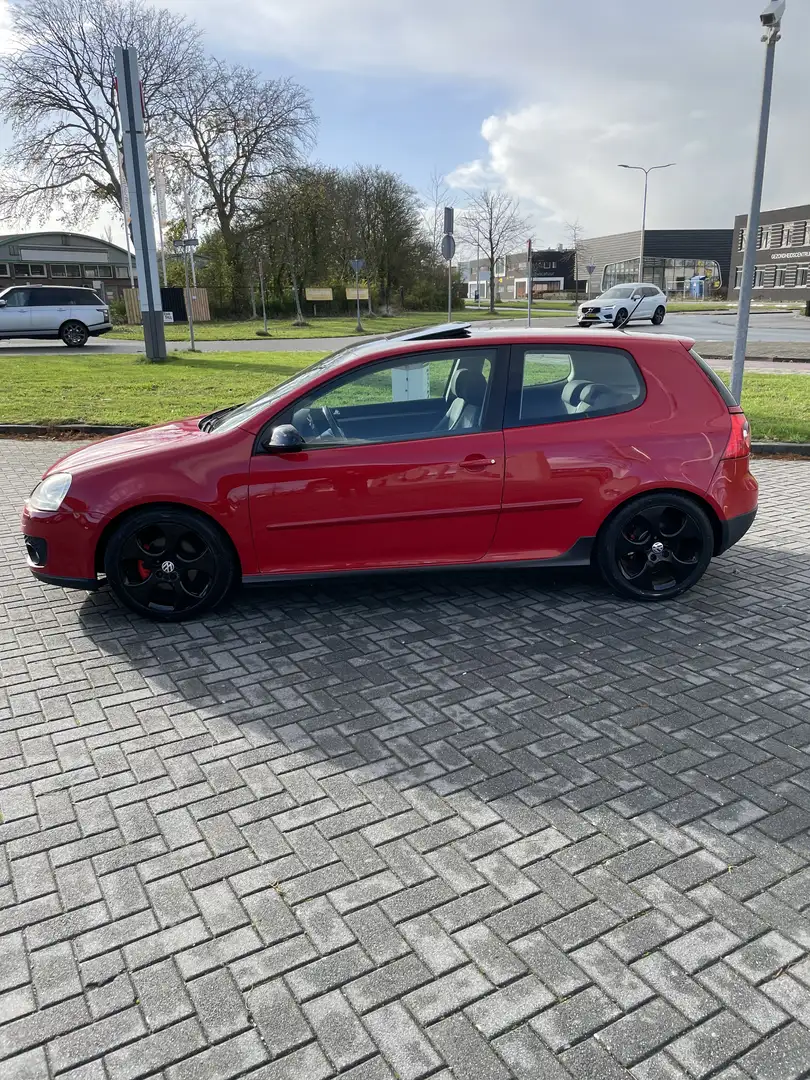 Volkswagen Golf 2.0 TDI DPF GT Sport - 2