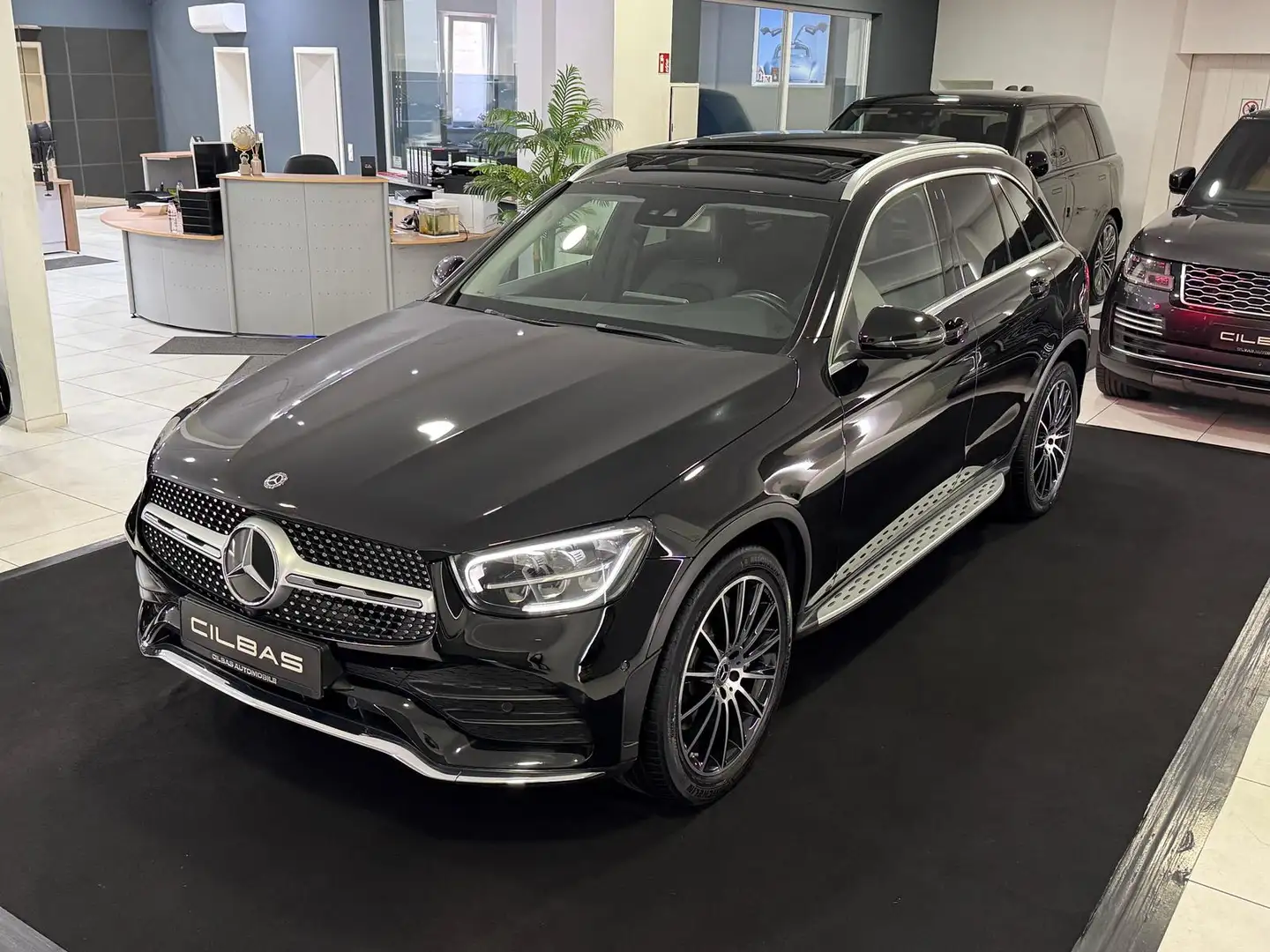 Mercedes-Benz GLC 220 d 4M AMG-Line *PANO*DIGITAL T.*AMBI*20"* Noir - 1