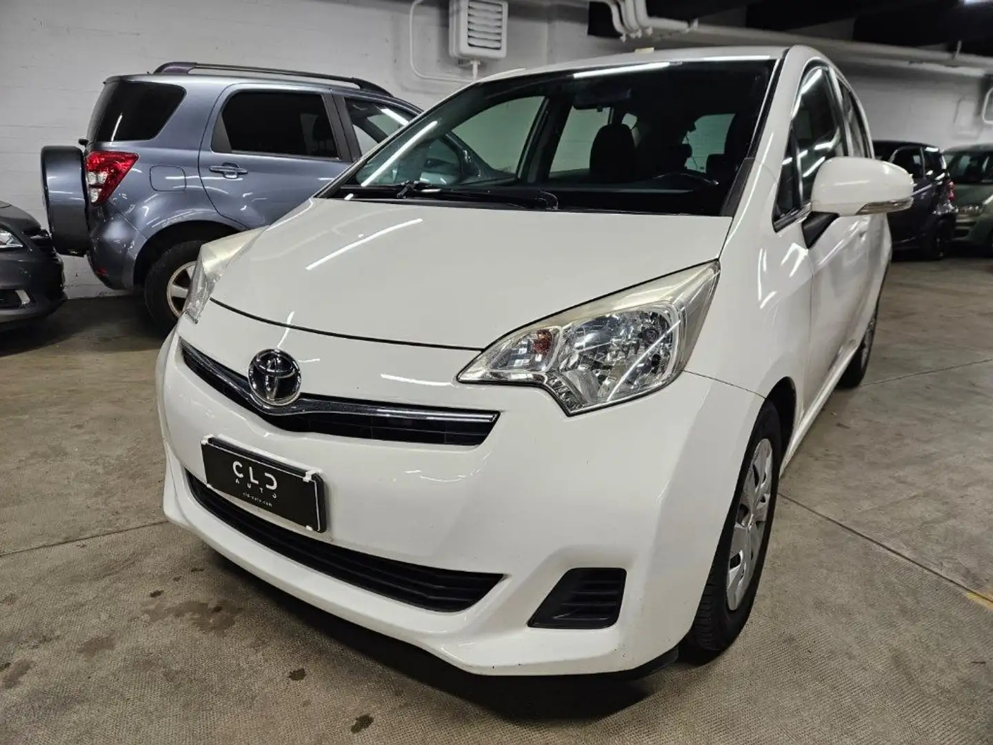 Toyota Verso-S 1.3 Alb - 2