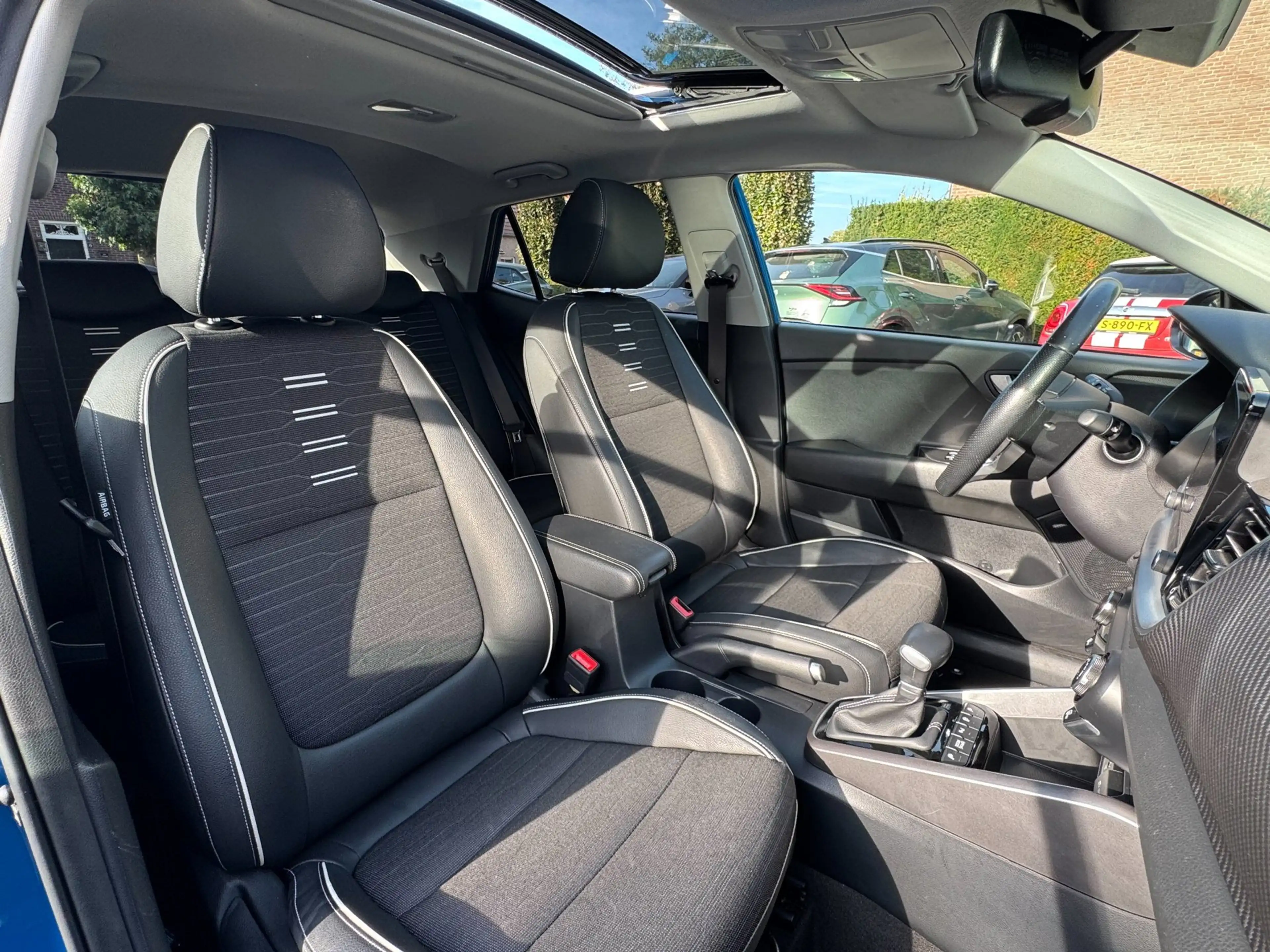 Kia Stonic 1.0 T-GDi MHEV GT-PlusLine | Afneembare Trekhaak | — photo 10