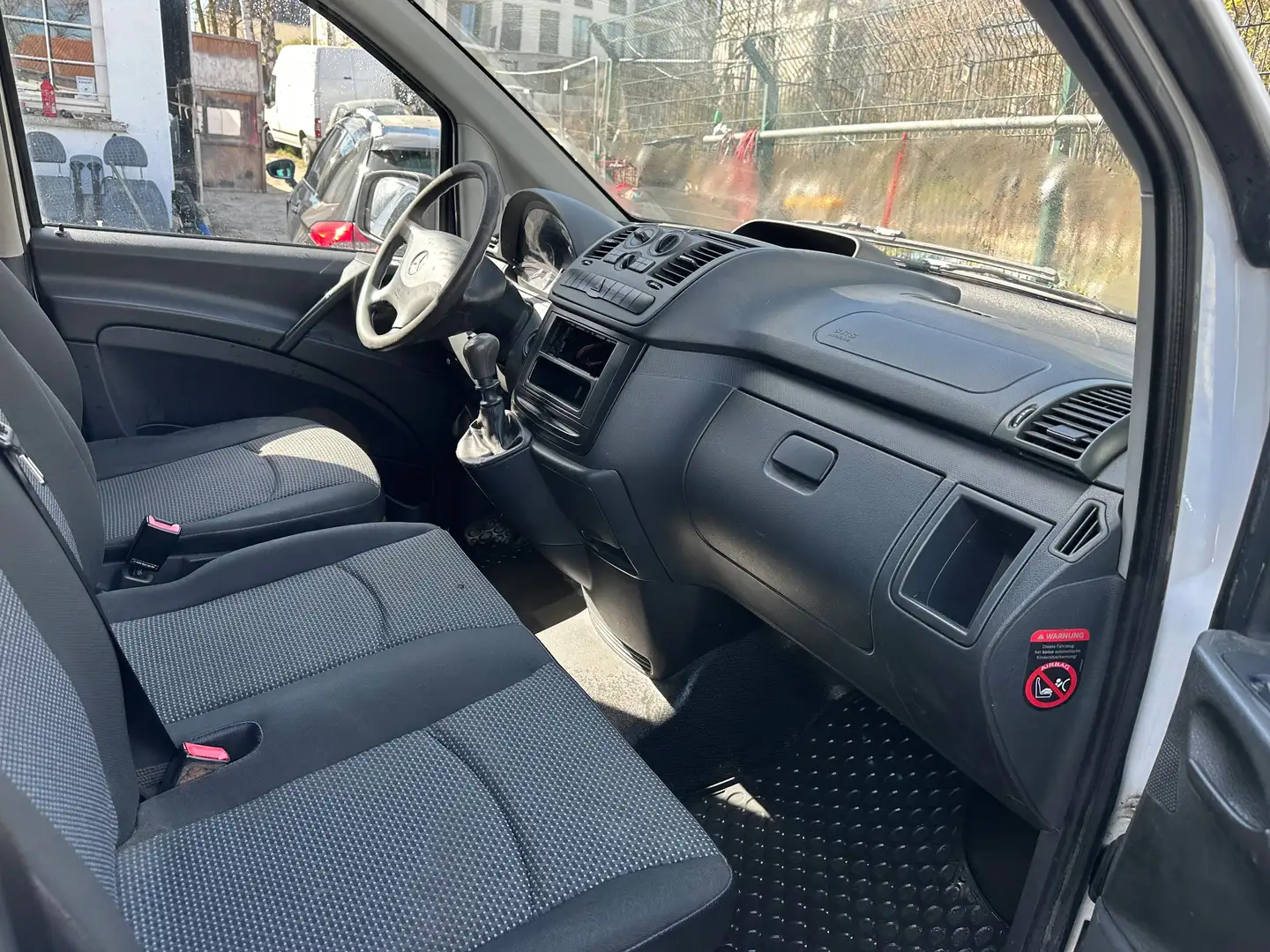 Mercedes-Benz Vito 110 CDI extralang (639.605) Klima Weiß - 2