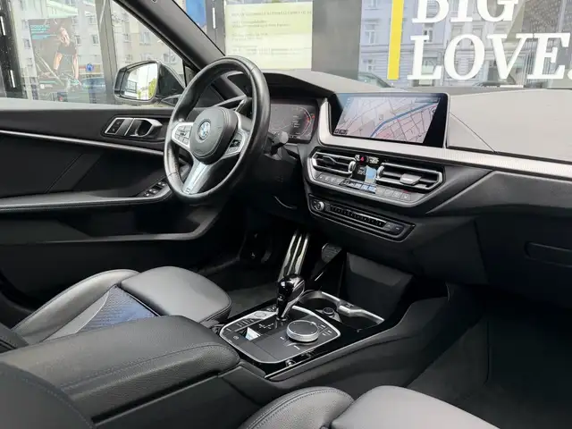 BMW M view 14