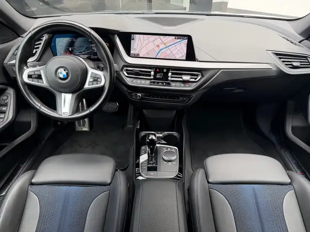 BMW M view 13