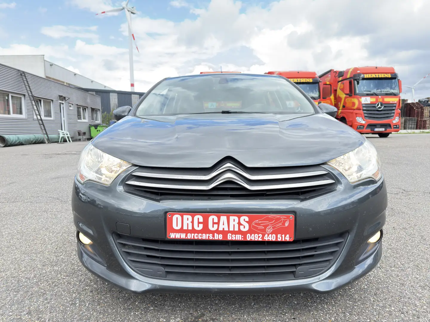 Citroen C4 C4 HDi 90 Selection 1.6 HDi GARANTIE Gris - 1