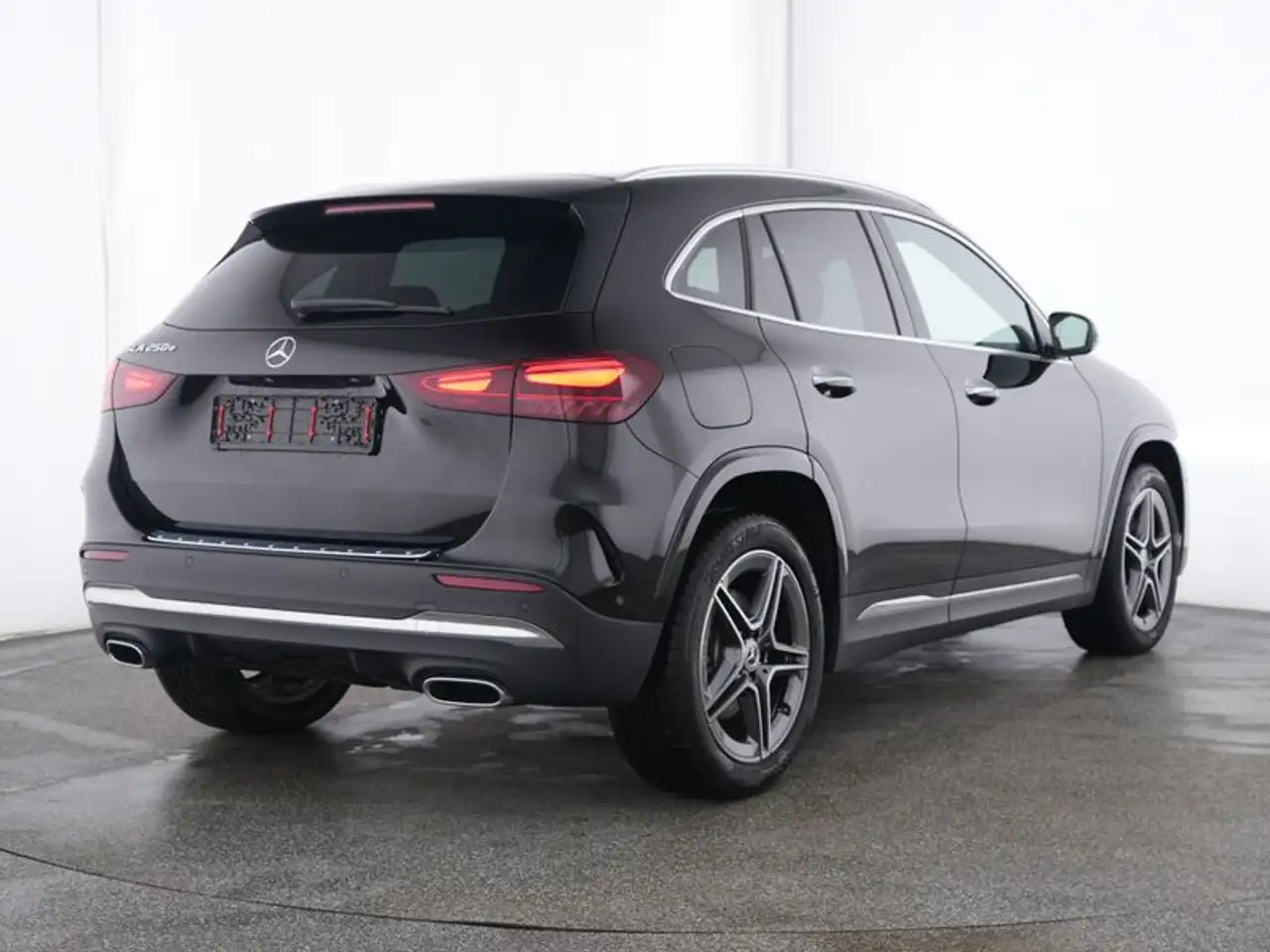 Mercedes-Benz GLA e AMG*Multibeam*Kamera*Distronic*AHK*, миниатюра 3