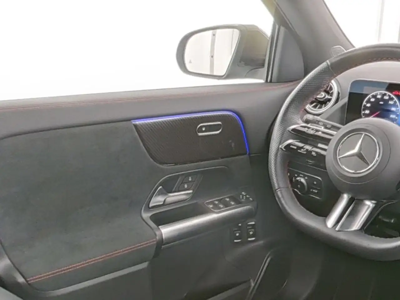 Mercedes-Benz GLA e AMG*Multibeam*Kamera*Distronic*AHK*, миниатюра 9