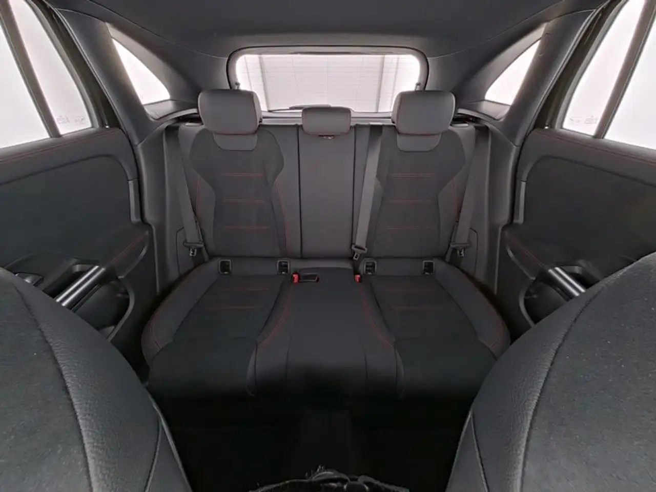 Mercedes-Benz GLA e AMG*Multibeam*Kamera*Distronic*AHK*, миниатюра 8
