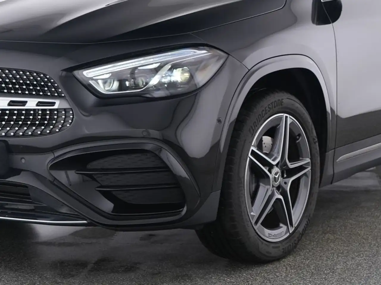 Mercedes-Benz GLA e AMG*Multibeam*Kamera*Distronic*AHK*, миниатюра 4