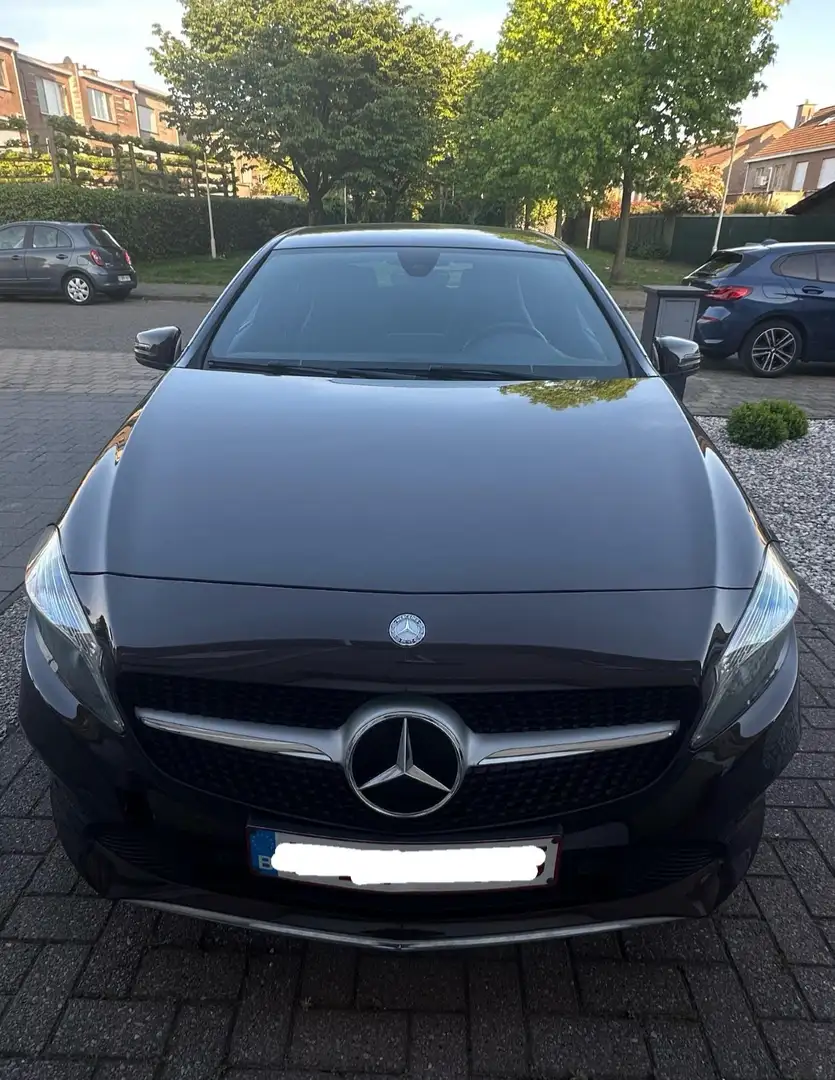 Mercedes-Benz 180 Sportline Pack A 180 Hnědá - 1
