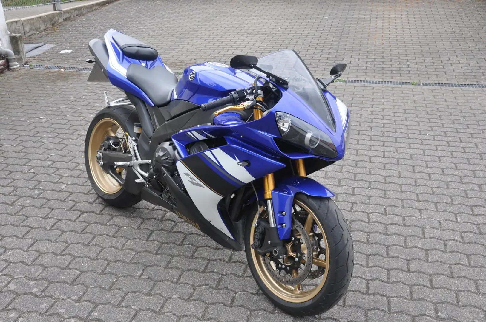 Yamaha YZF-R1 Azul - 1