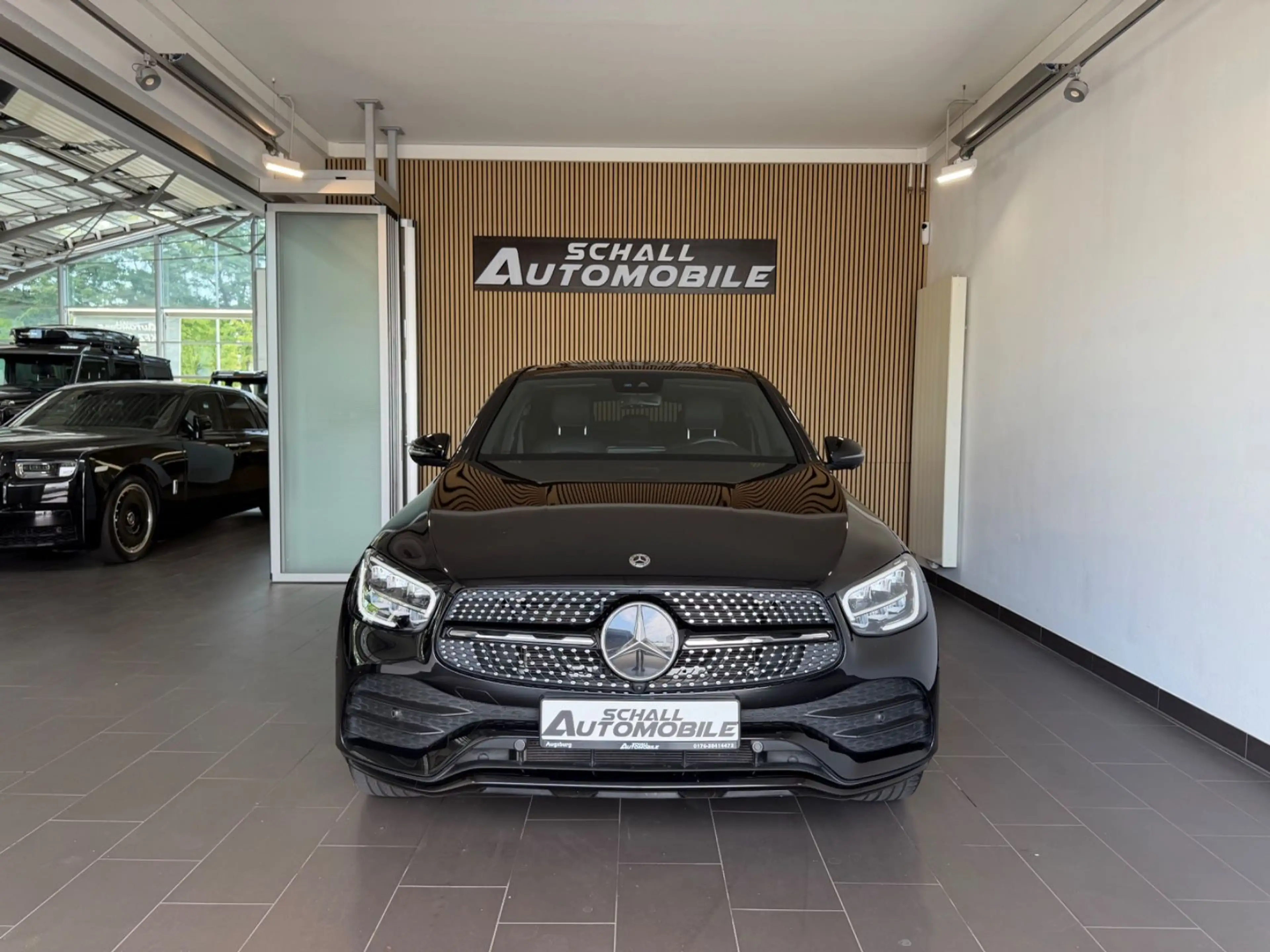 Mercedes-Benz GLC 400 GLC400d Coupé *AMG/PANO/STD.-HZG./AHK/360°/VOLL* — photo 2