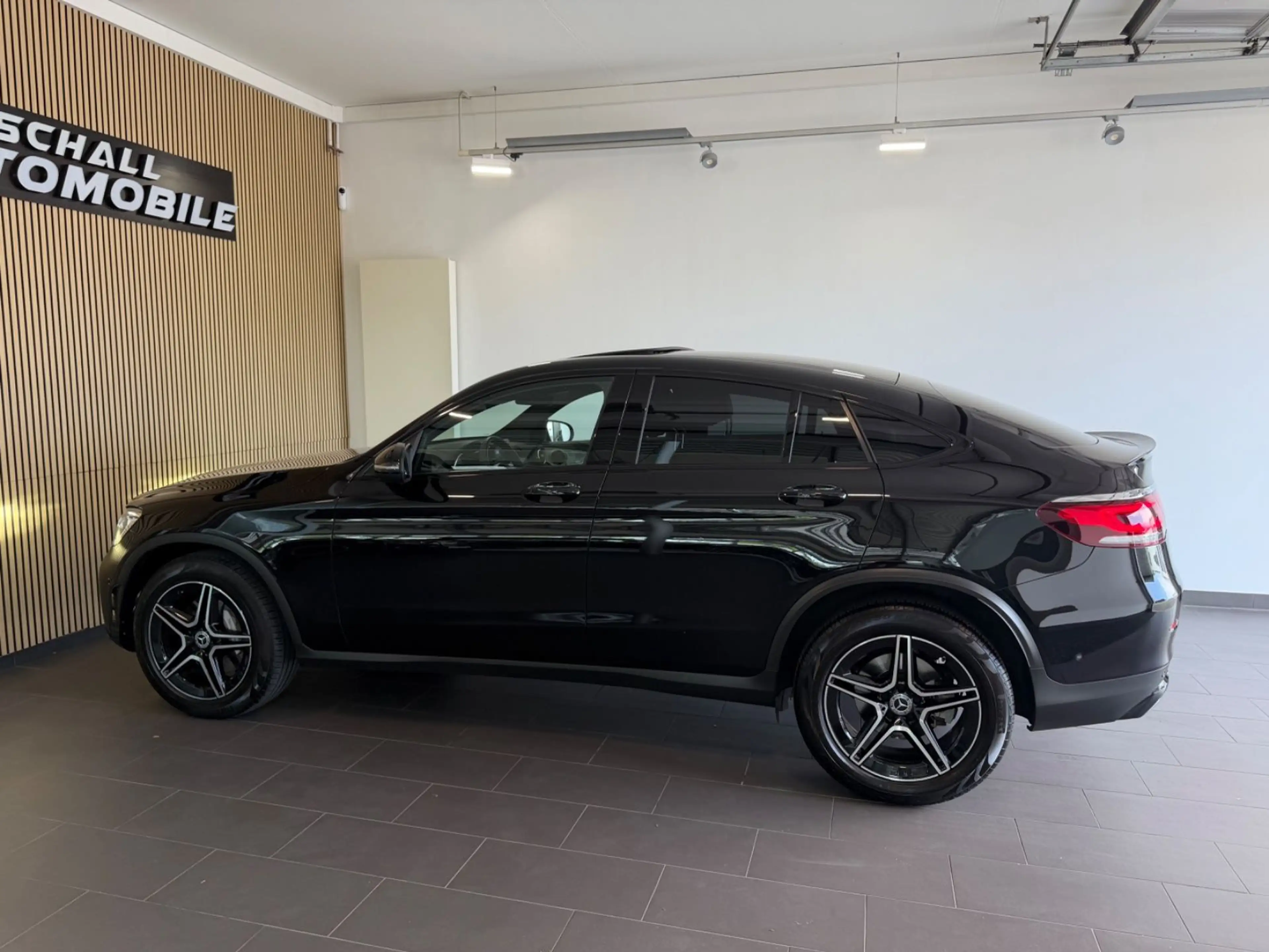 Mercedes-Benz GLC 400 GLC400d Coupé *AMG/PANO/STD.-HZG./AHK/360°/VOLL* — photo 5