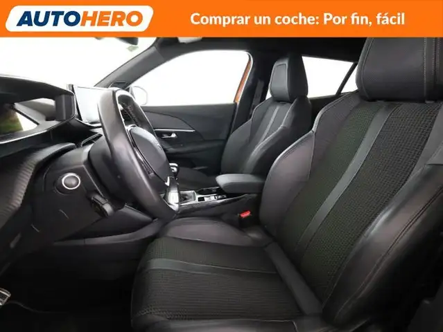 Peugeot 2008 view 11