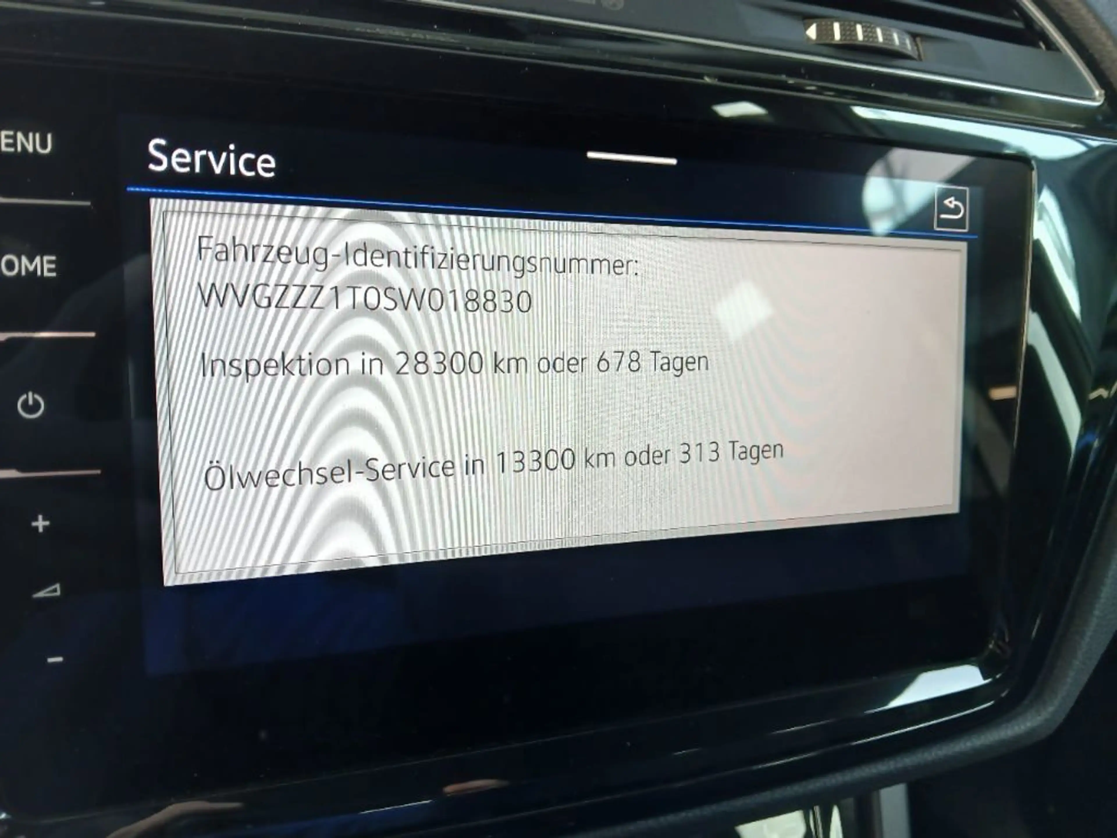 Volkswagen Touran Business AHK DYNAUDIO STHZ LHZ ActiveLigh — photo 15