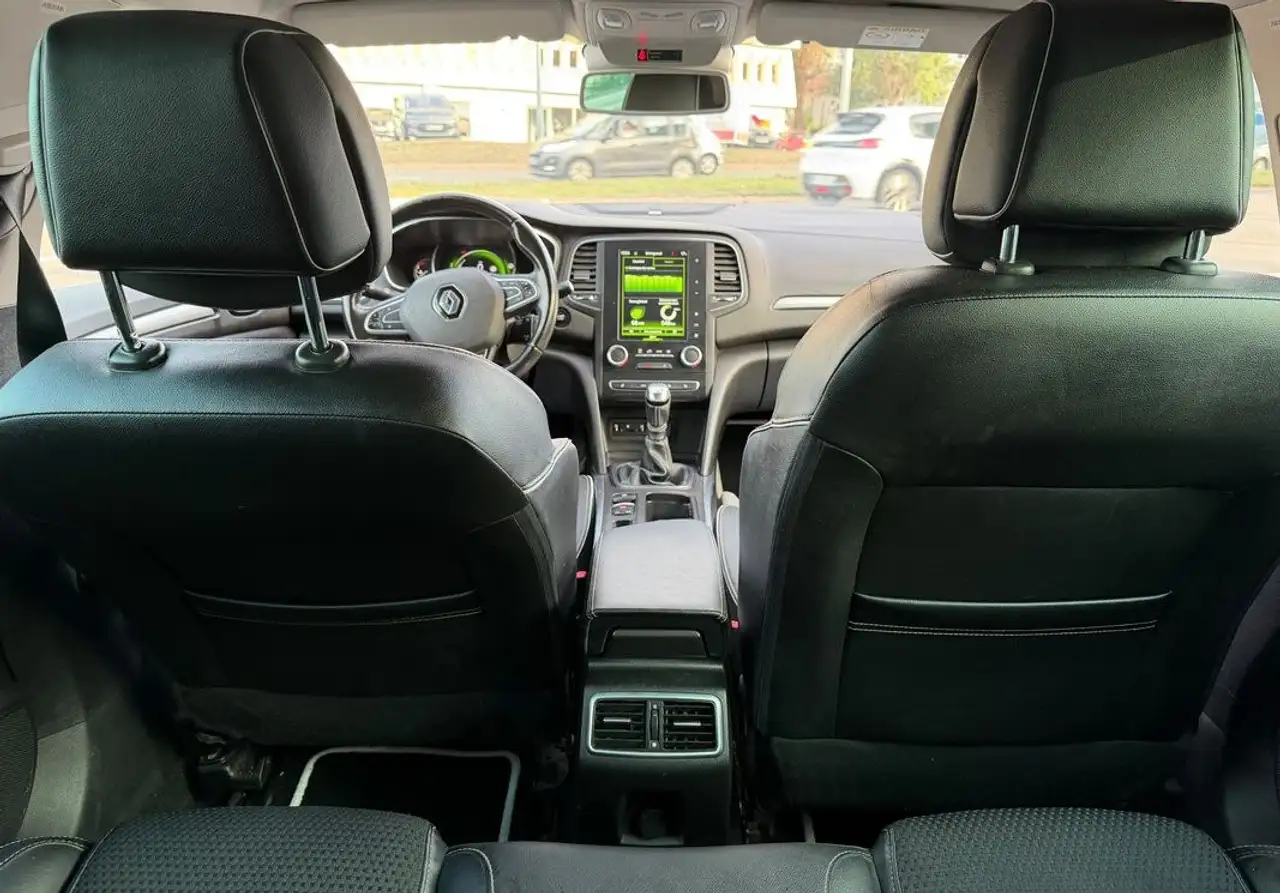Renault Megane Berline — photo 4