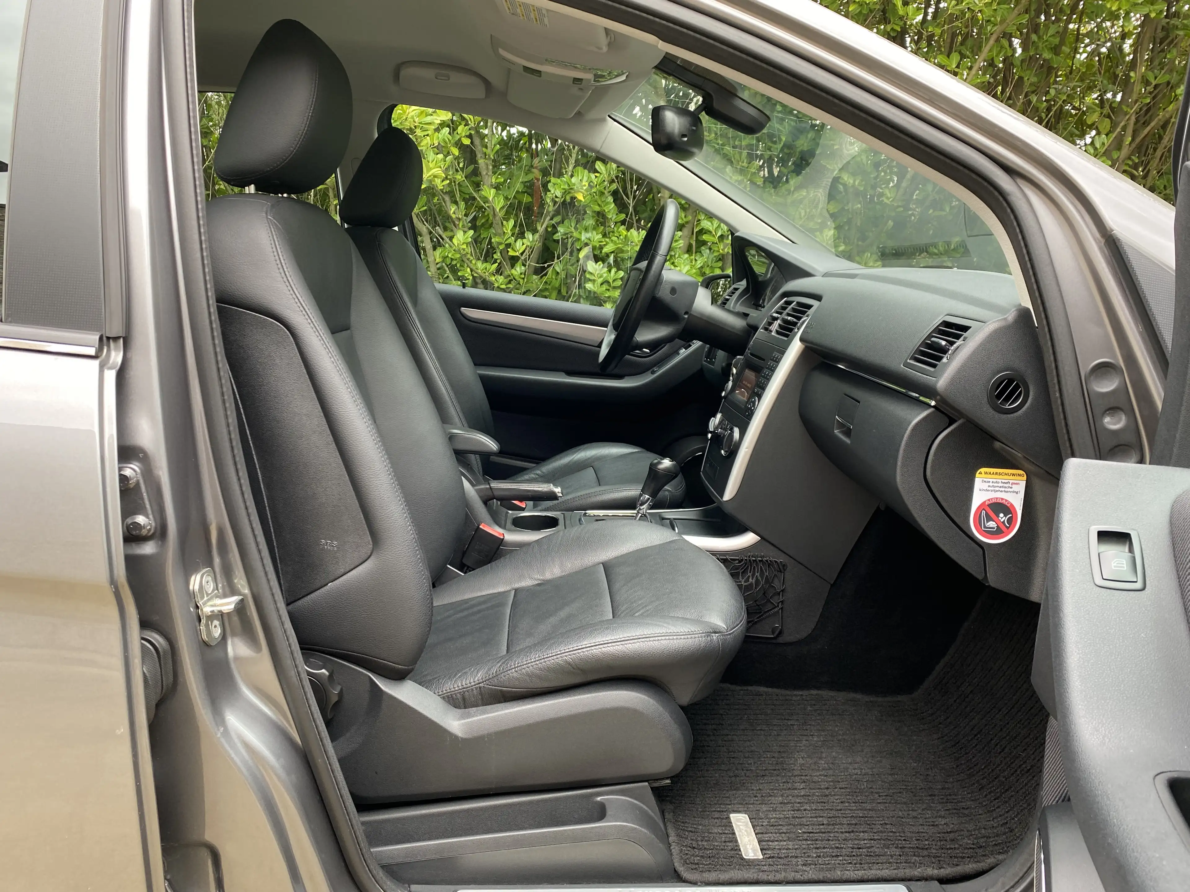 Mercedes-Benz B 160 1.5i BOITE AUTO /CLIM / NAVI / CARNET / GARANTIE! — photo 10