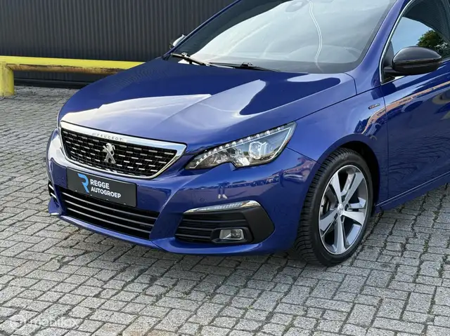 Peugeot 308 view 6