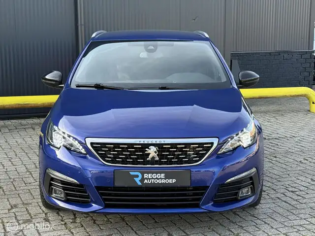 Peugeot 308 view 5