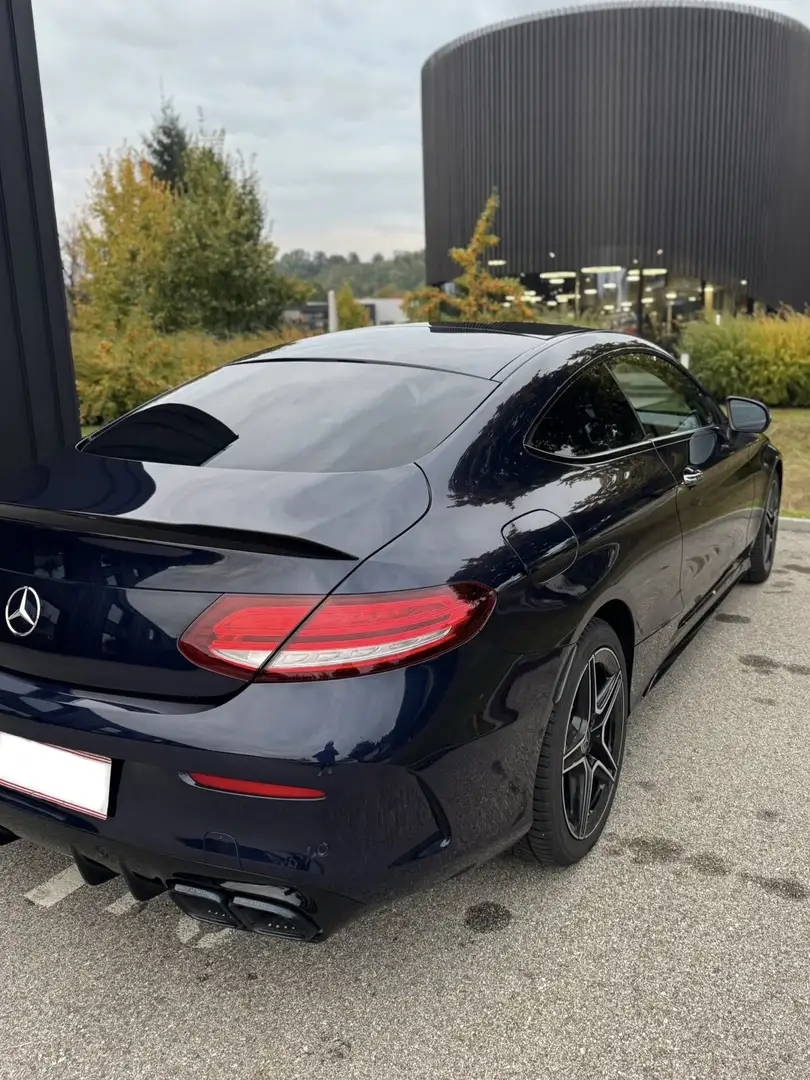 Mercedes-Benz C 300 Coupe Aut. Blau - 2