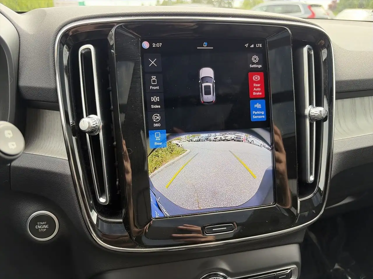 Volvo XC40 снимка Volvo XC40