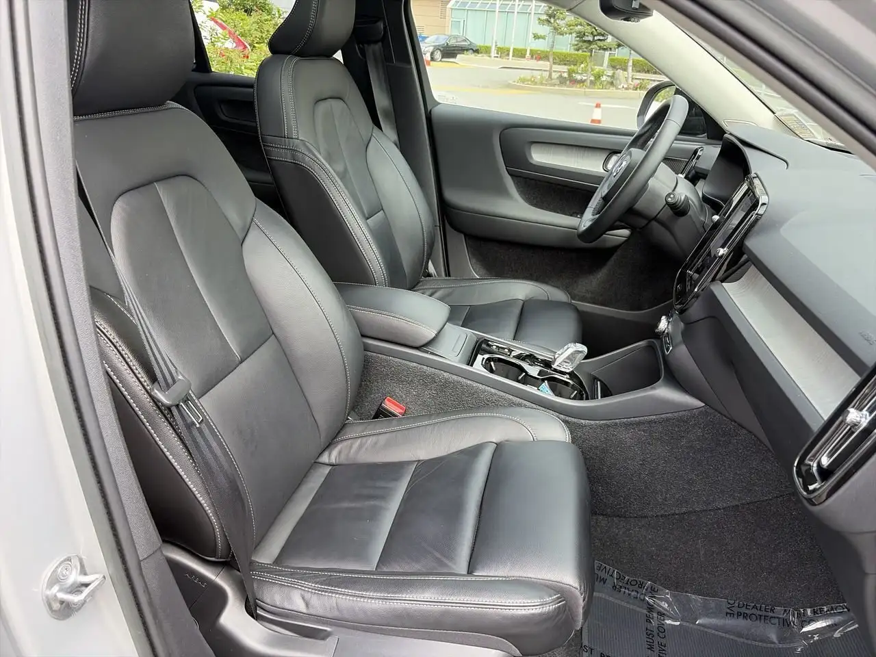 Volvo XC40 снимка Volvo XC40