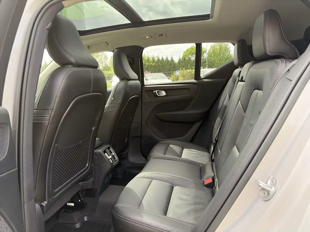 Volvo XC40 снимка Volvo XC40