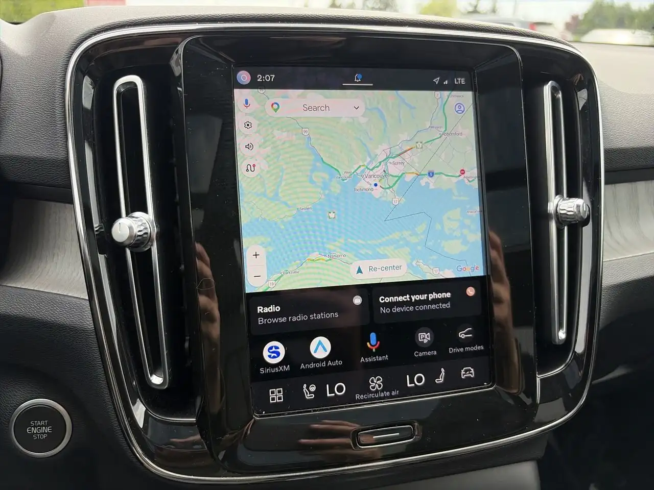 Volvo XC40 снимка Volvo XC40