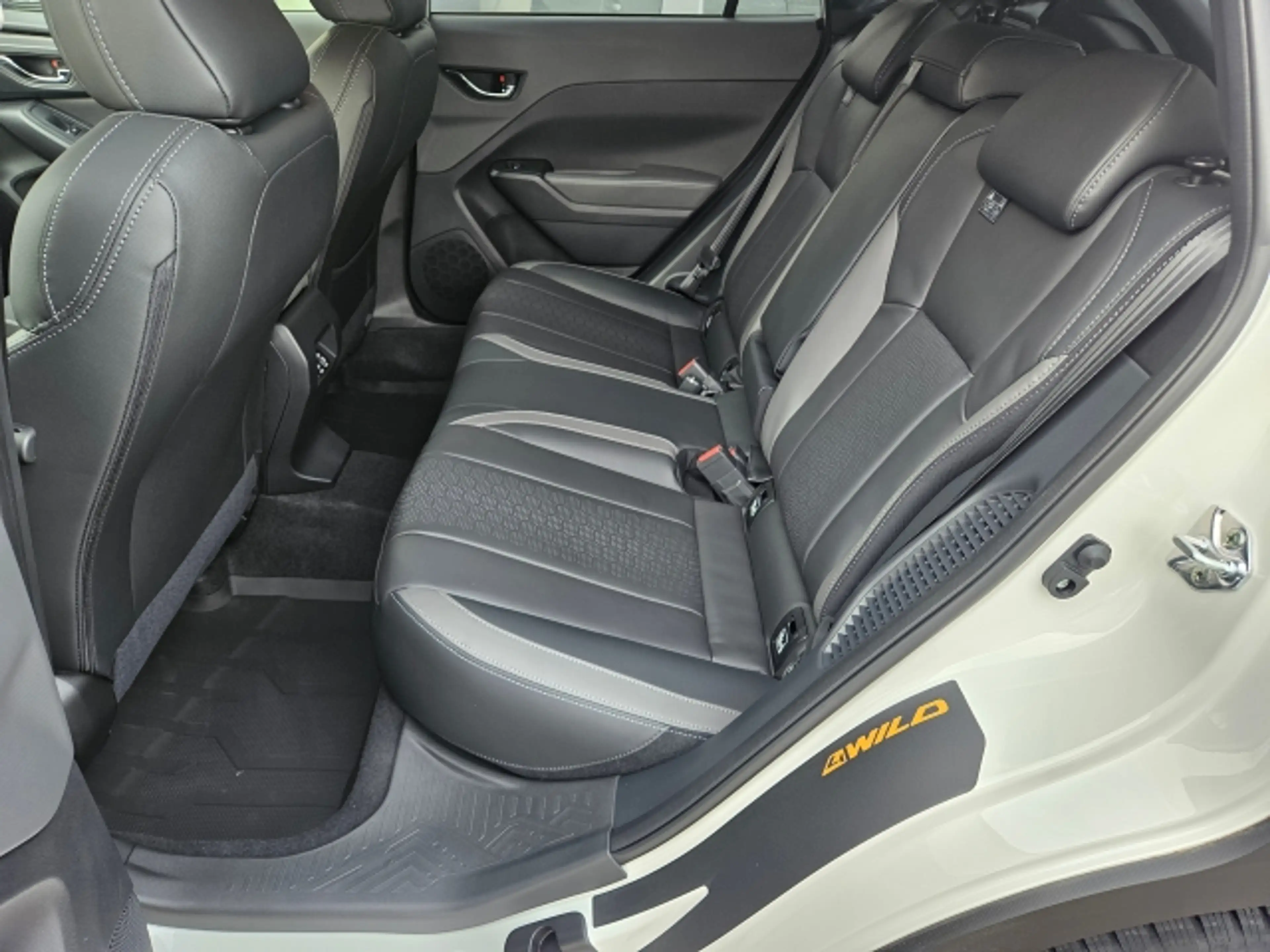Subaru Crosstrek Premium SONDEREDITION 4Wild 2,0i e-Boxer — photo 10