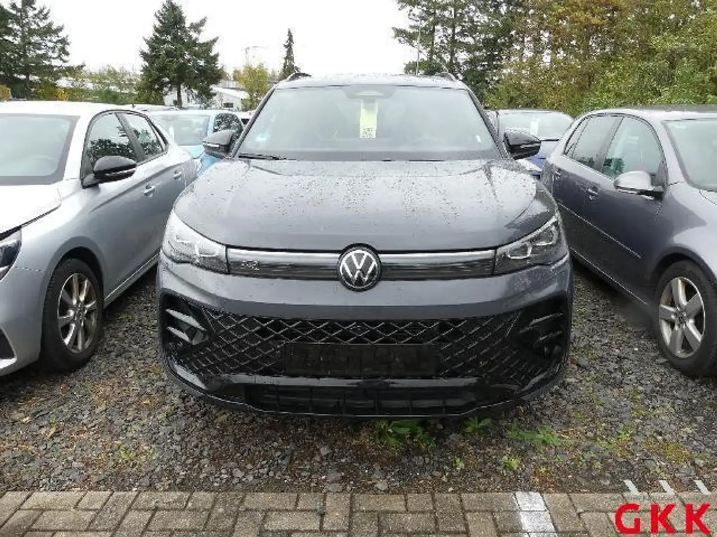 Volkswagen Tiguan R-Line 2.0TSI 4WD DSG BlackStyle PANO AHK Grau - 2