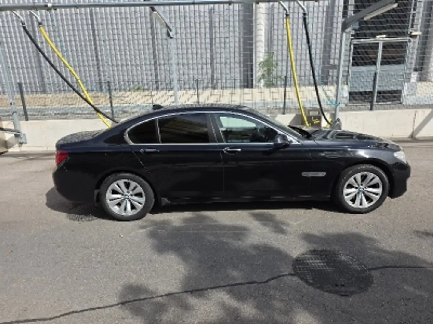 BMW 730 730d Aut.X-drive Schwarz - 2