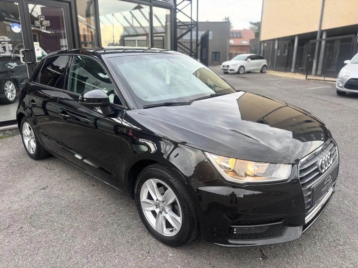 Audi A1 A1 Sportback 1.4 TDi S tronic - 1