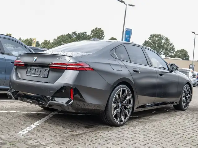 BMW M view 2