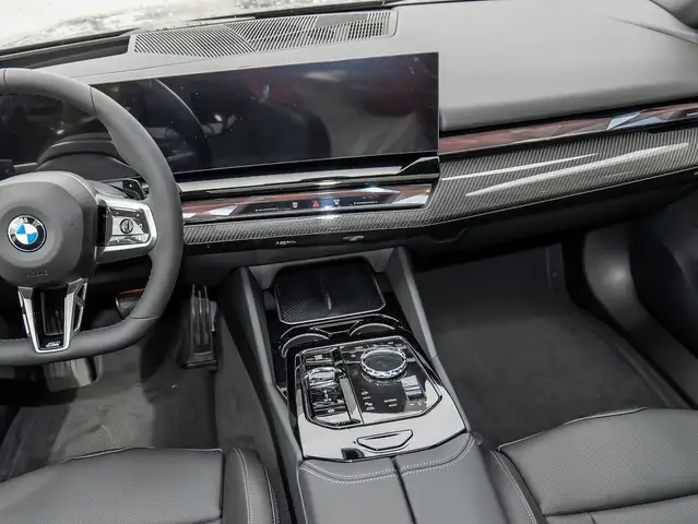 BMW M view 11