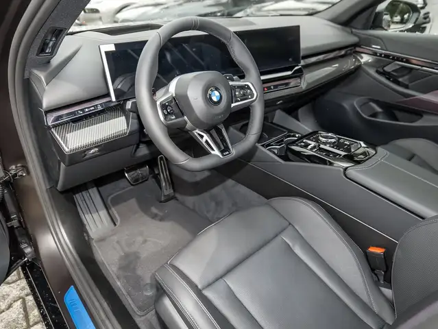 BMW M view 5