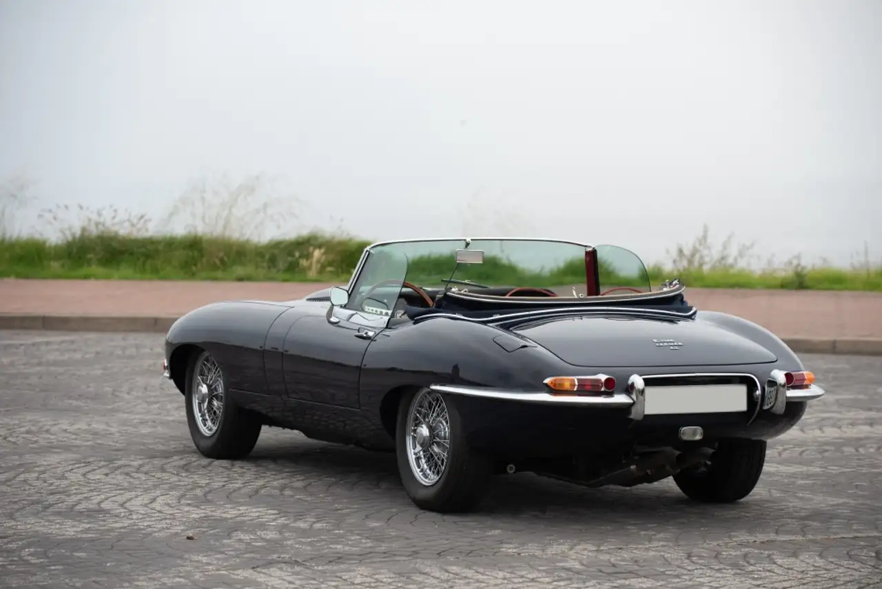 Jaguar E-Type 4.2 S1 Roadster, foto 9