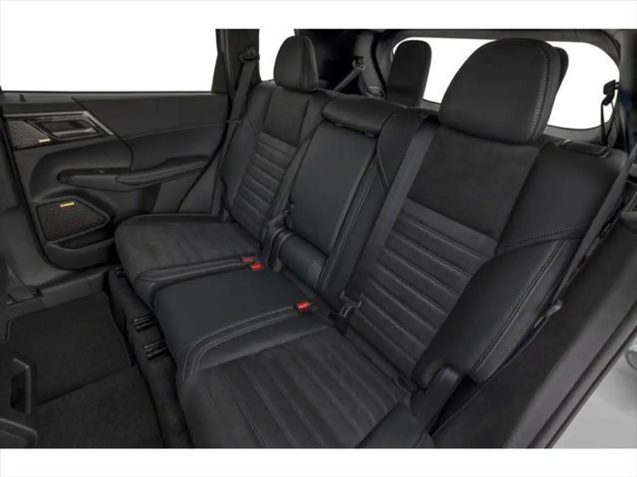 Mitsubishi Outlander снимка Mitsubishi Outlander