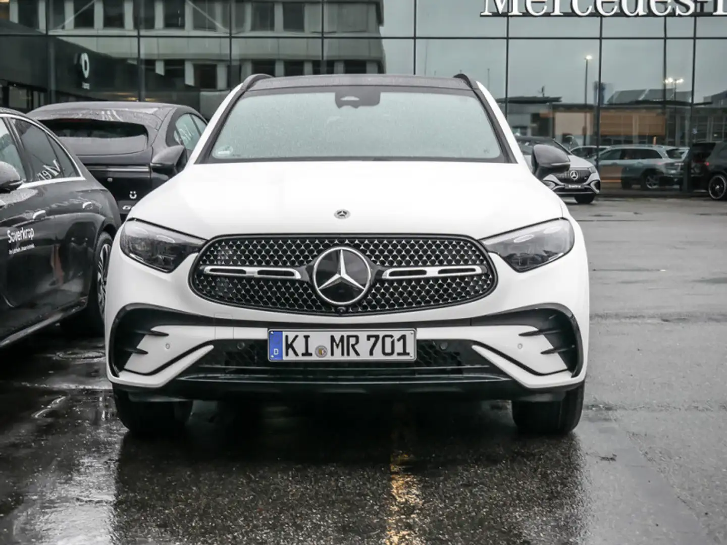 Mercedes-Benz GLC 220 d 4M AMG NIGHT SPUR PANO AHK DISTR 360 Weiß - 2