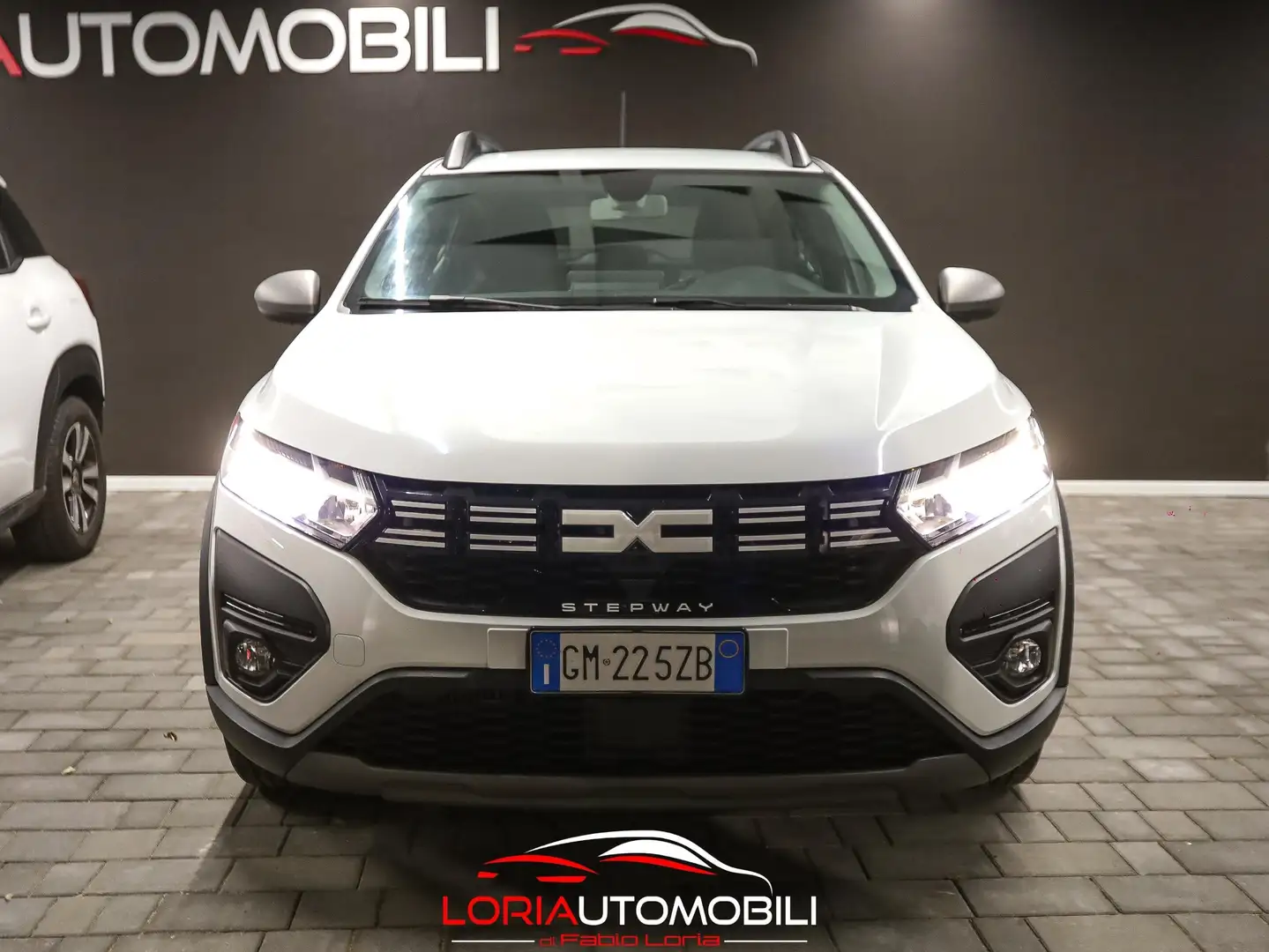 Dacia Sandero Sandero Stepway Stepway 1.0 tce Exp UP Eco-g 100cv Bianco - 2