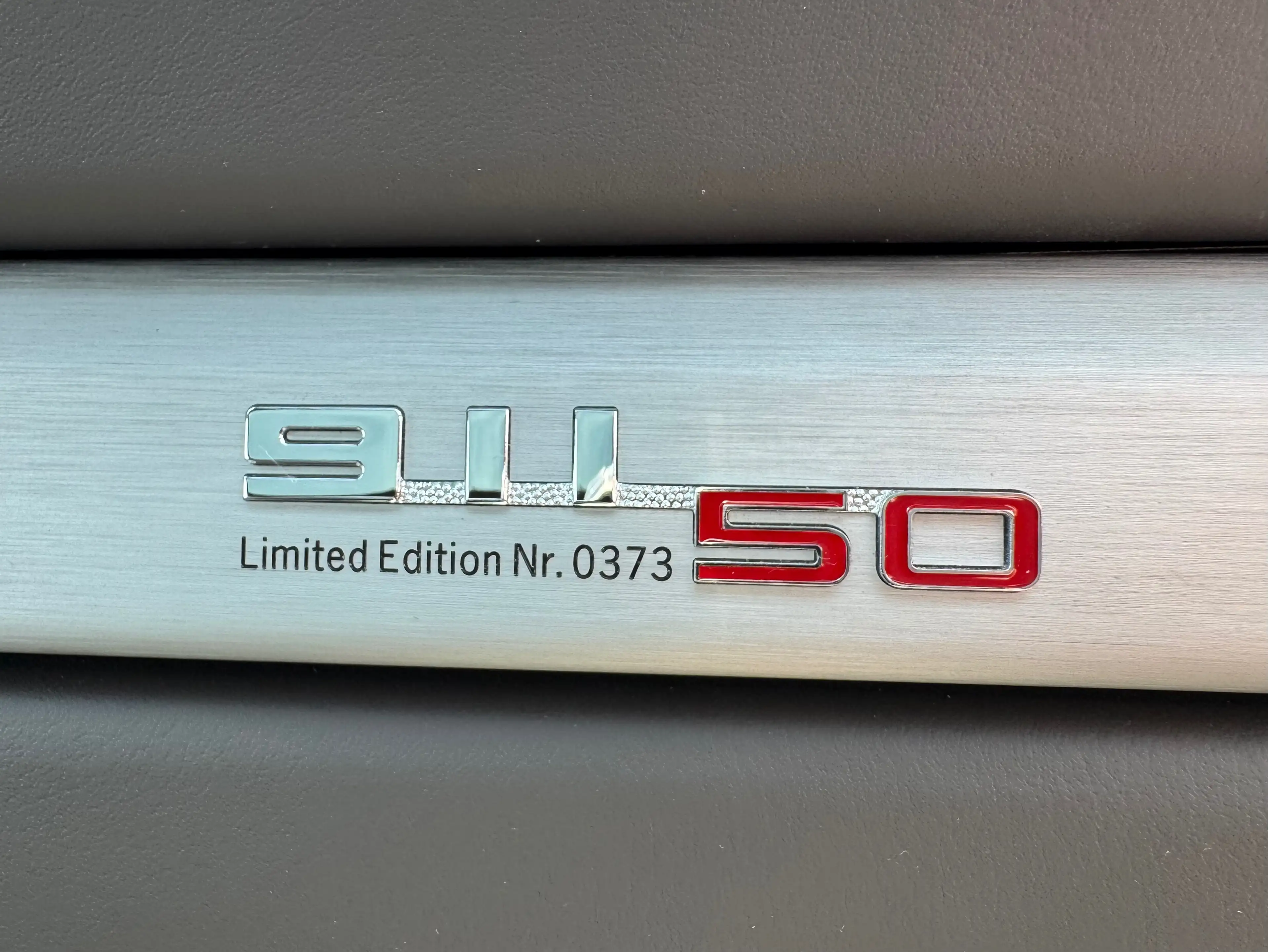 Porsche 911 991.1 Carrera S "50th Anniversary Edition" n°373/1963 — photo 6