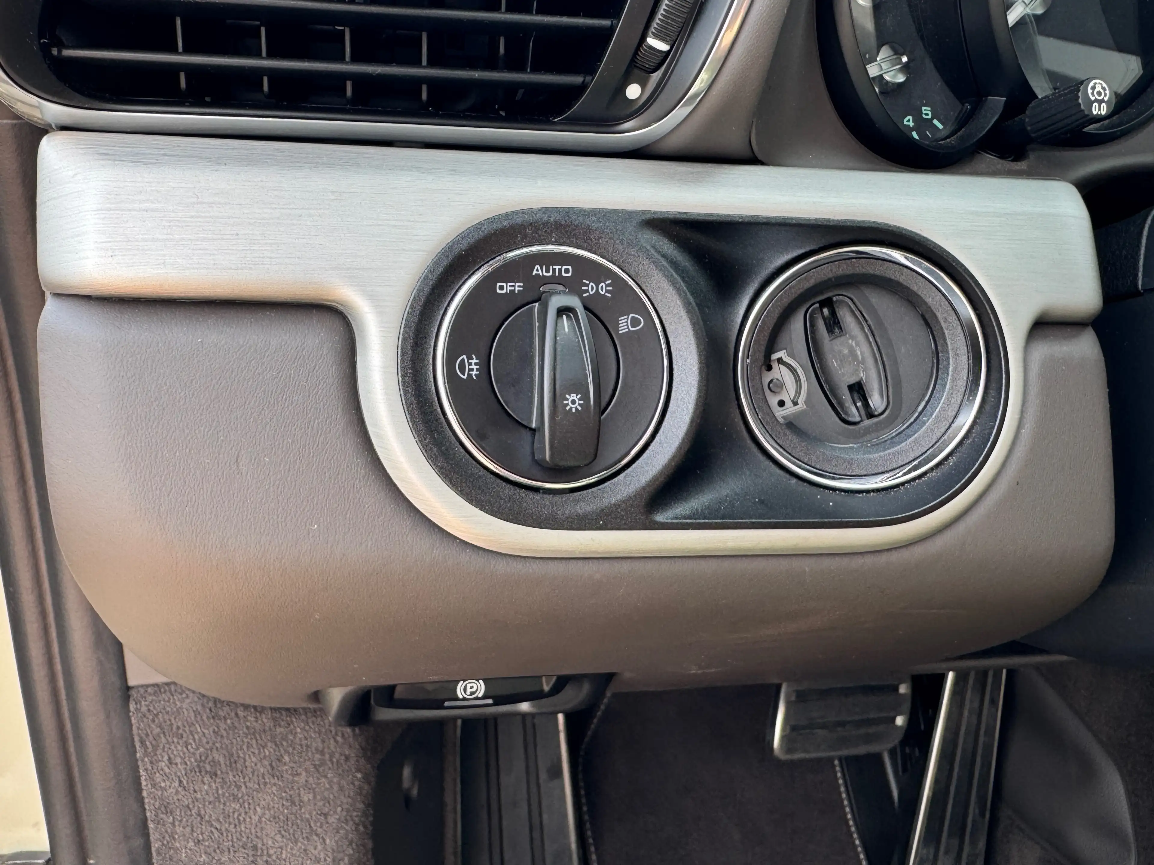 Porsche 911 991.1 Carrera S "50th Anniversary Edition" n°373/1963 — photo 15