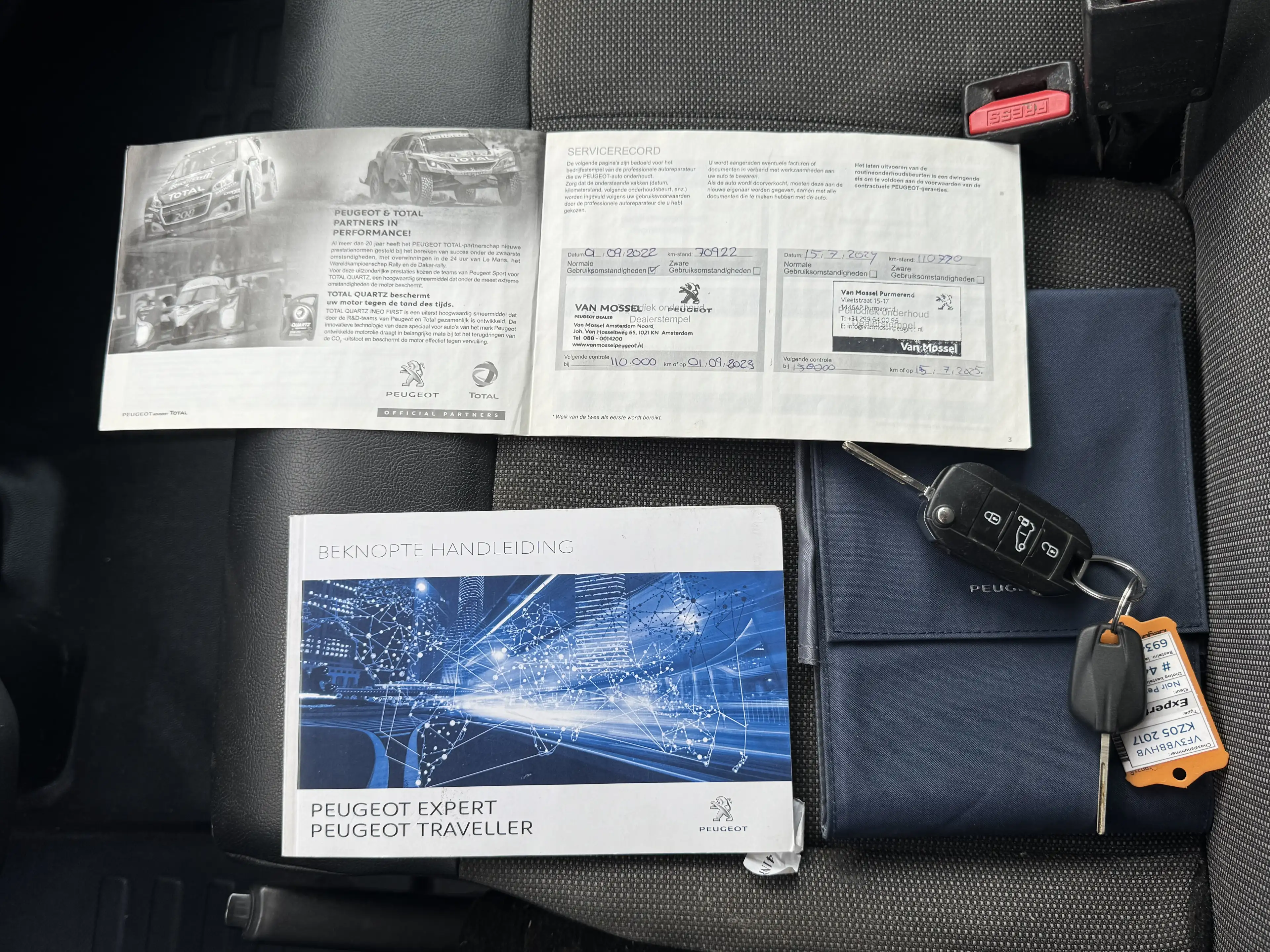 Peugeot Expert 1.6 BlueHDI 95 | Standard Premium 3-Pers | Airco | — photo 19