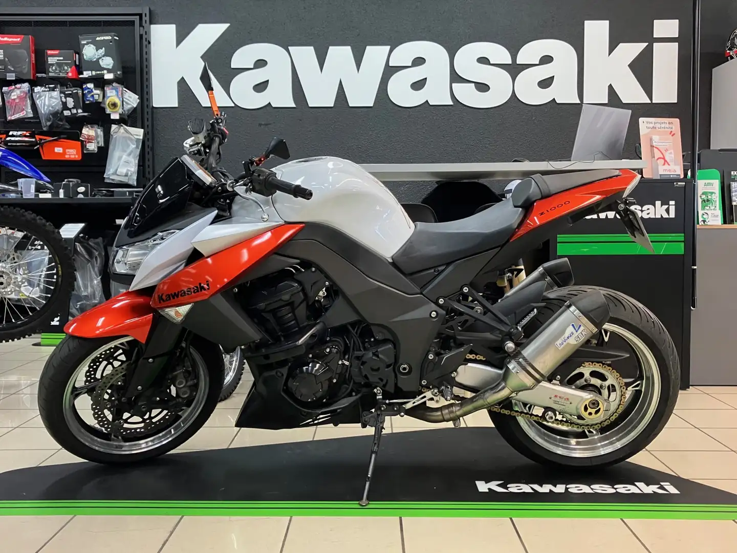 Kawasaki Z 1000 Blanc - 2