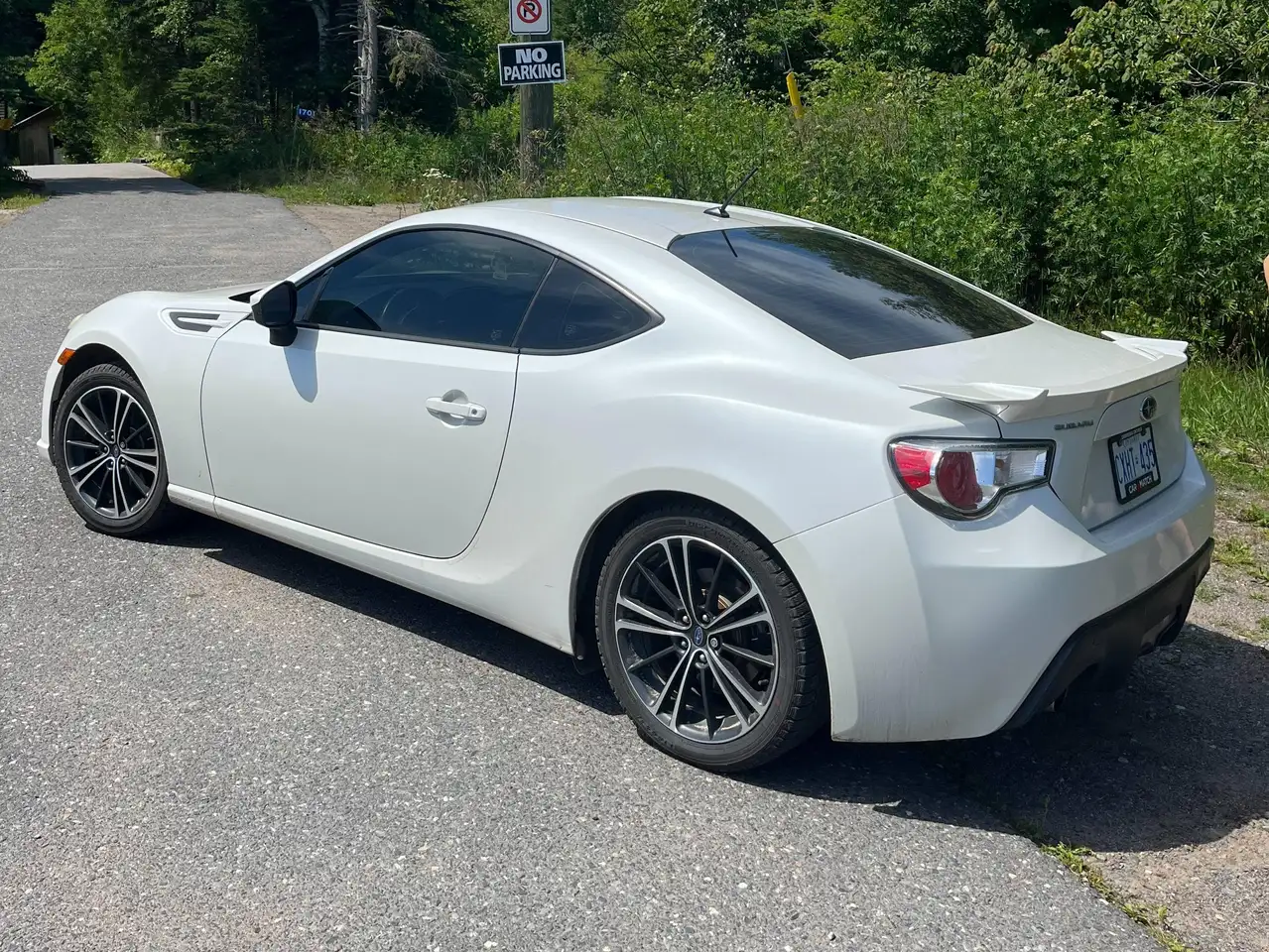 Subaru BRZ снимка Subaru BRZ