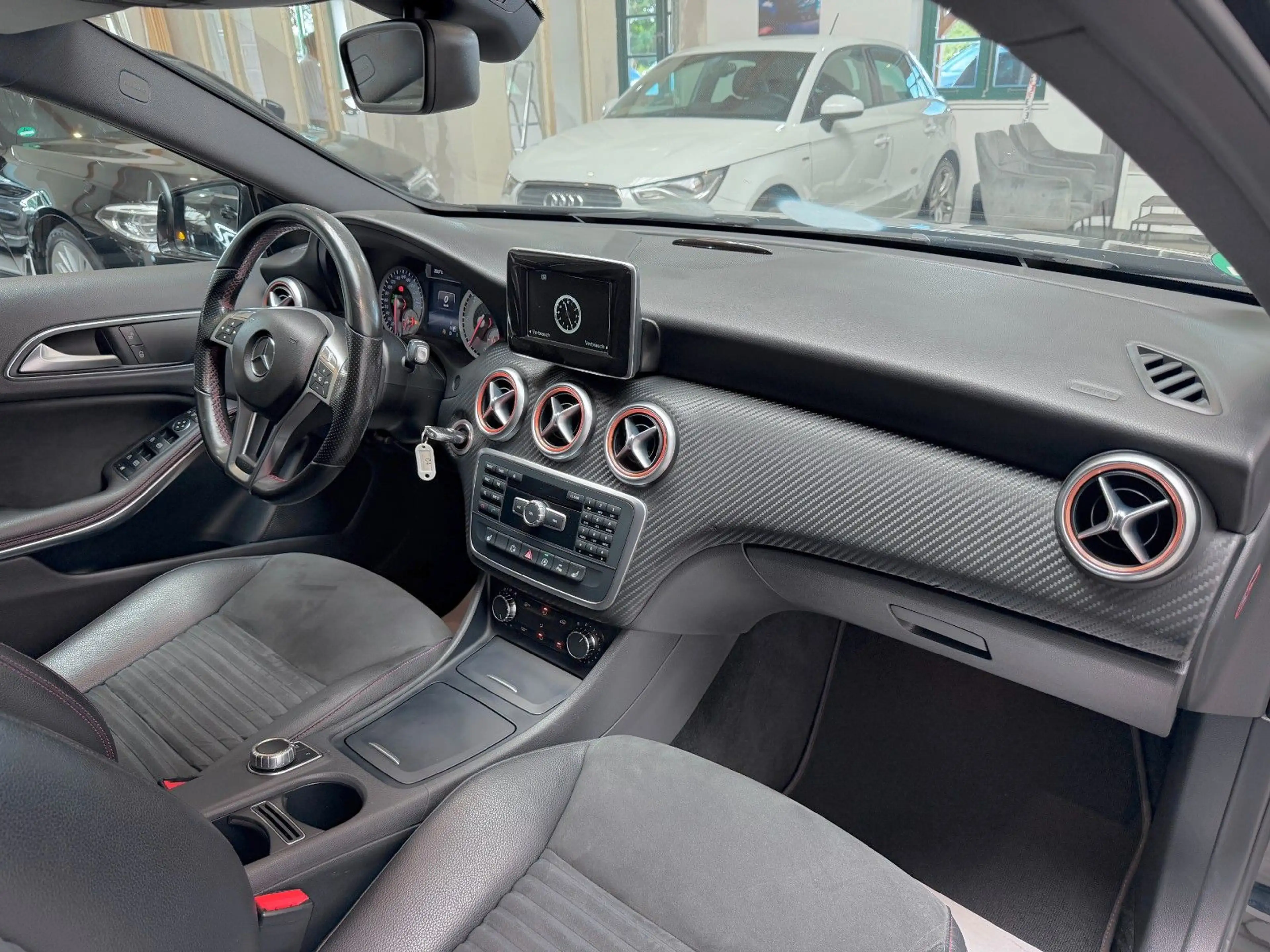 Mercedes-Benz A 220 CDI Automatik AMG Sport Line 177PS — photo 9