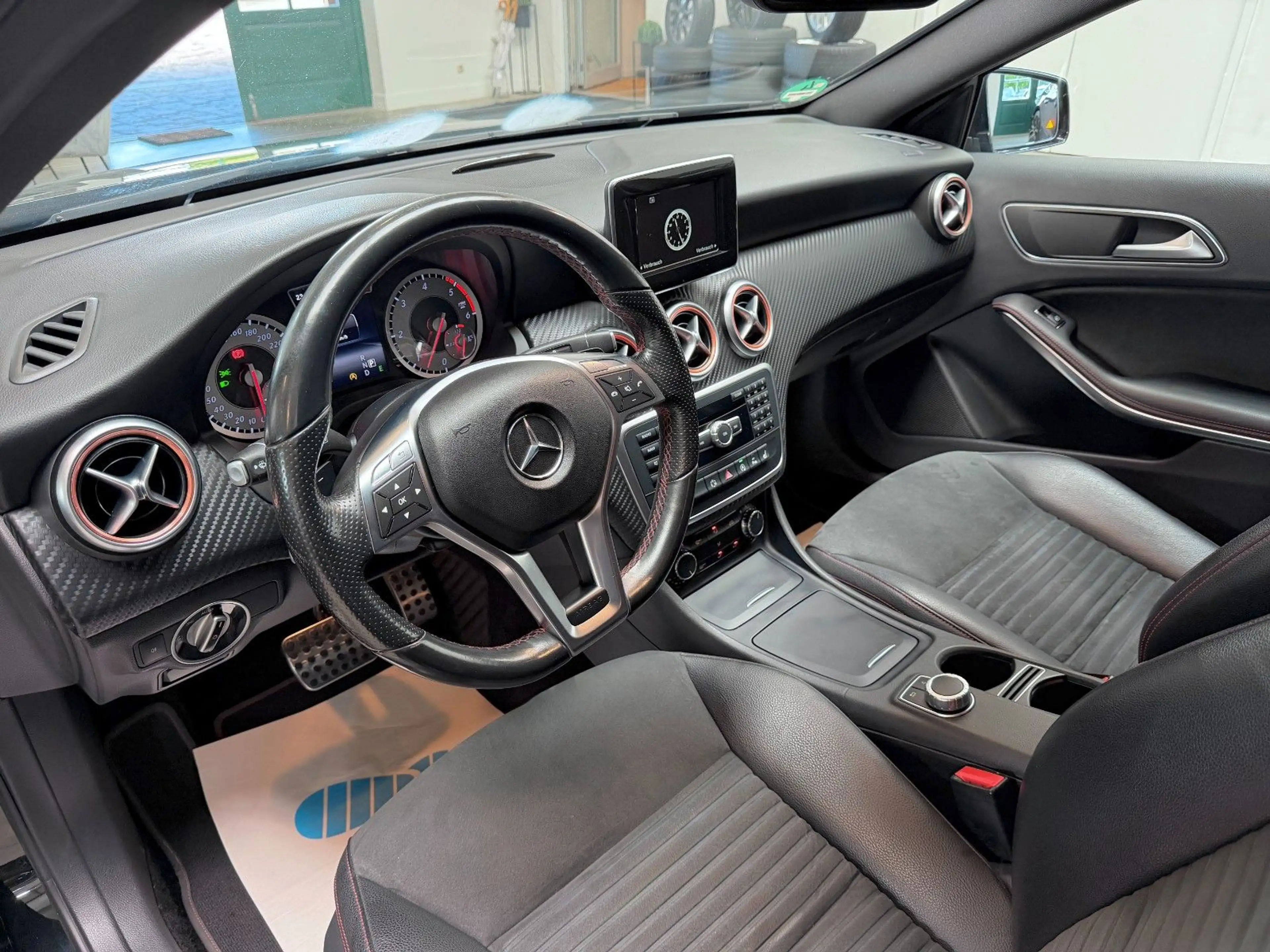 Mercedes-Benz A 220 CDI Automatik AMG Sport Line 177PS — photo 7
