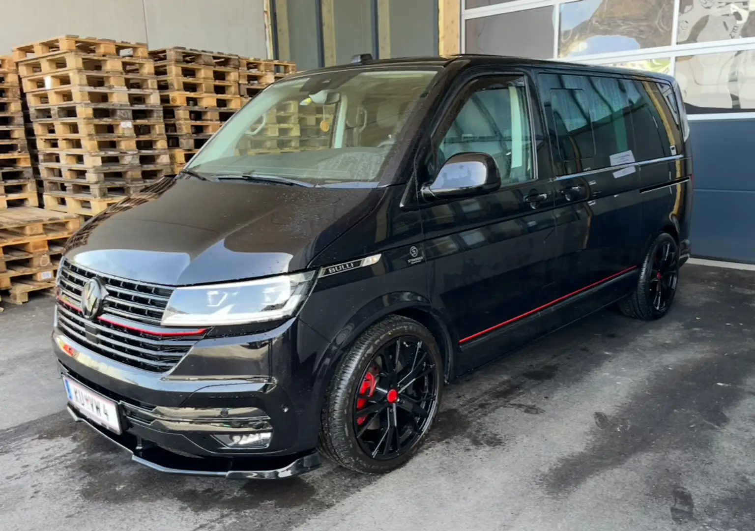 Volkswagen T6.1 Multivan Highline Negru - 1