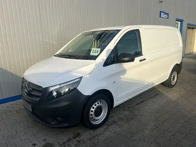 Mercedes-Benz Vito 110 KOMPAKT 6G KLIMA TEMPOMAT AHK 3-SITZER
