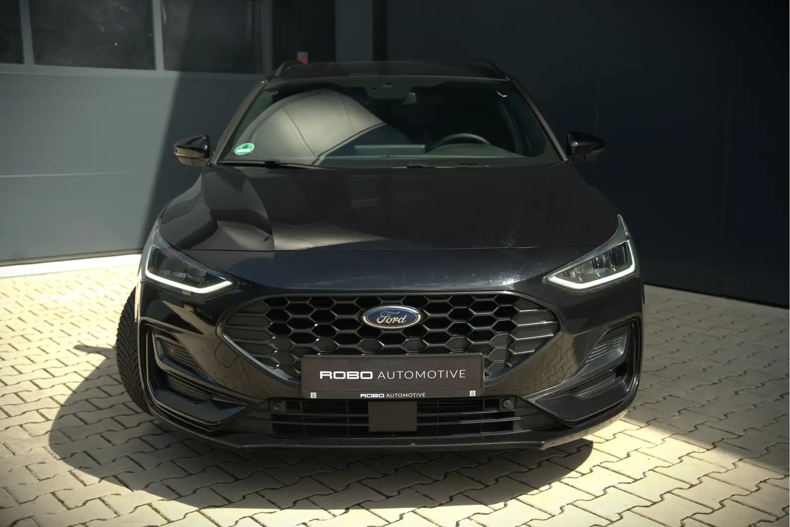 Ford Focus Wagon 1.0 EcoBoost Hybrid ST Line X | Stoelverwarm Zwart - 2