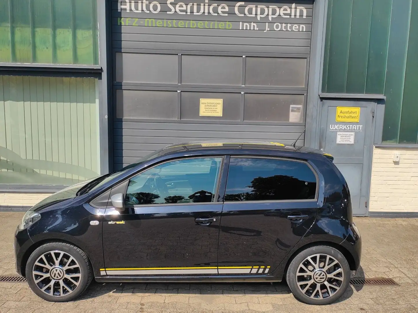 Volkswagen up! street up! Schwarz - 1